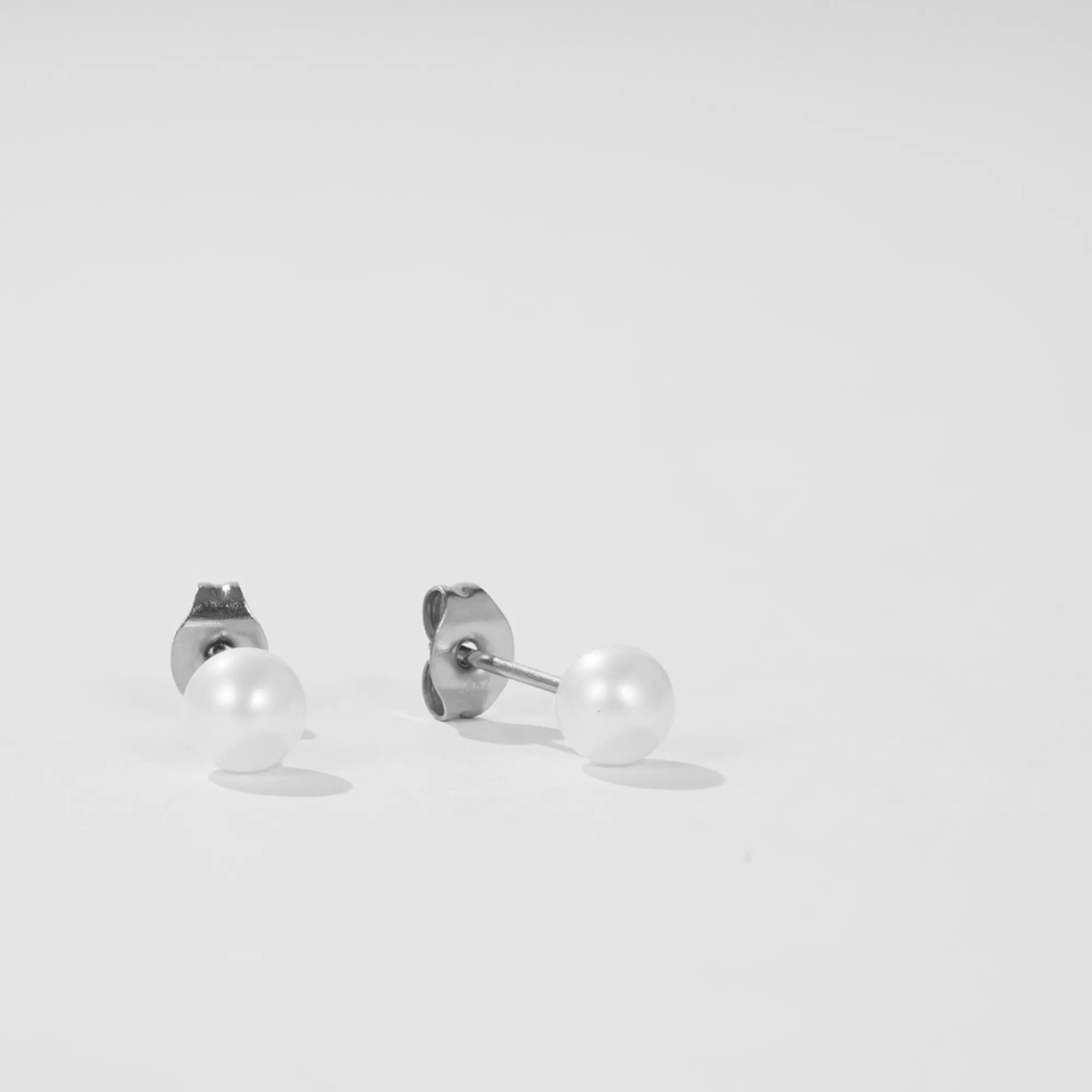 Perlen Ohrstecker Elara